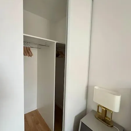 Appartement Moderne Avec Balcon Proche De Paris Aubervilliers Buitenkant foto