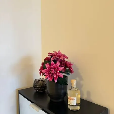 Appartement Moderne Avec Balcon Proche De Paris Aubervilliers Buitenkant foto